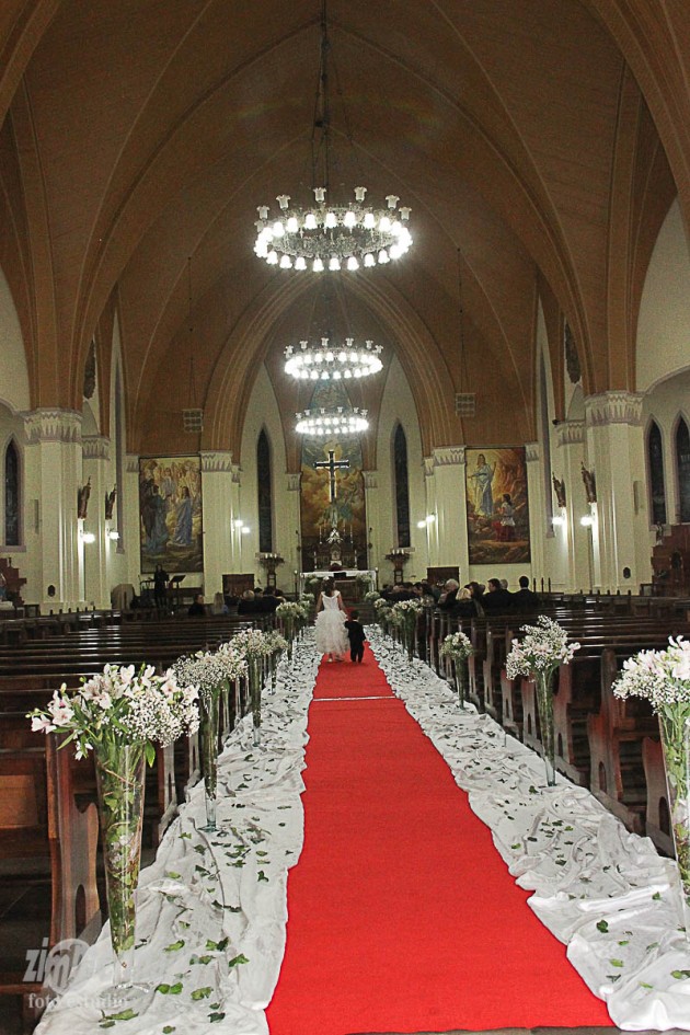 Inside the church was decorated in white and green